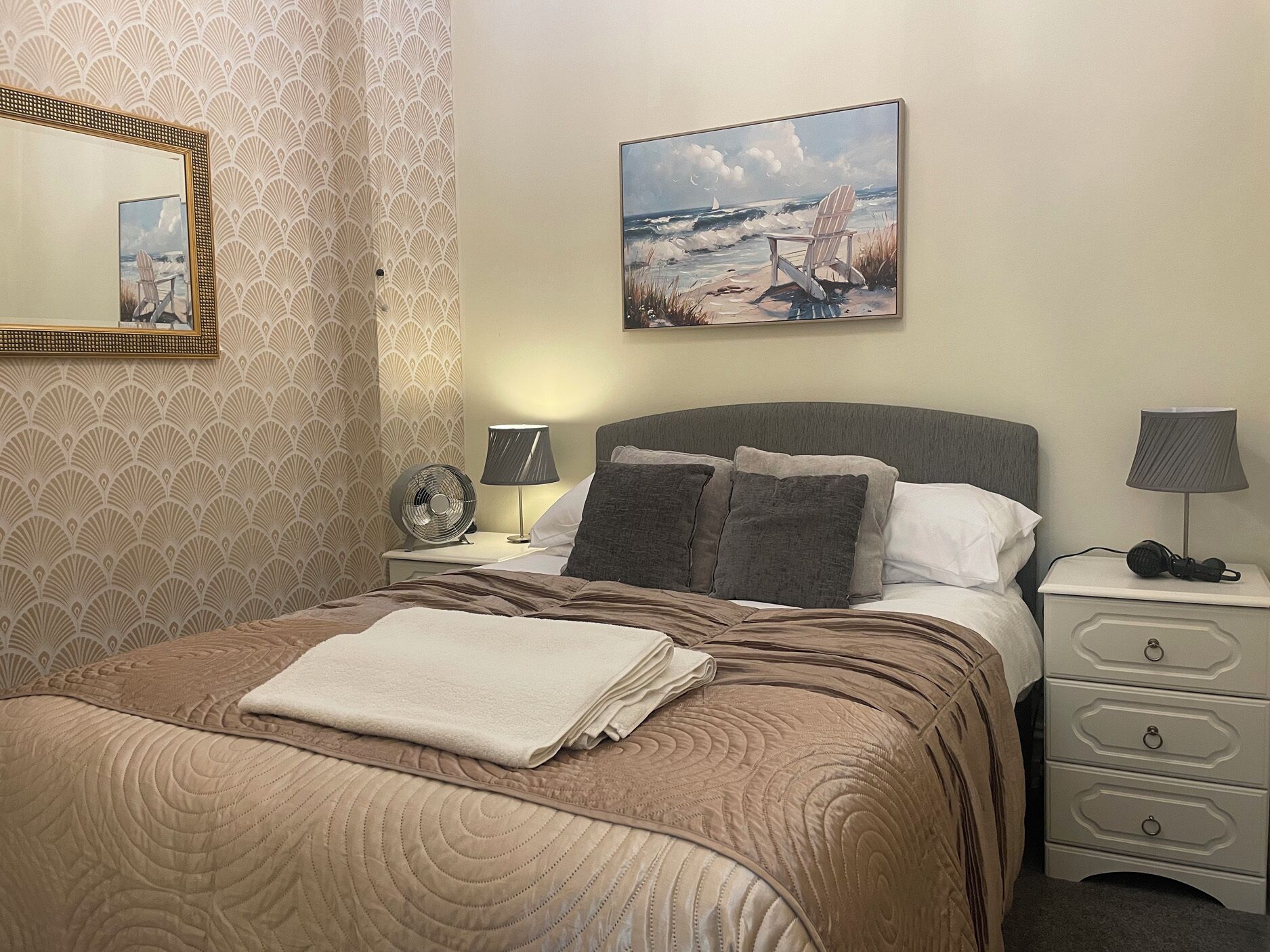 2 bedrooms, WiFi (free), individually decorated, individually furnished