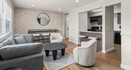 Newly Renovated Unit in Central Spfld! #204