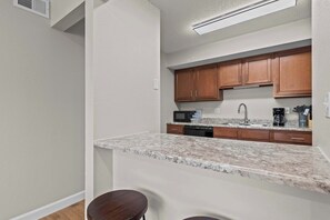 Unclassified image, 2 of 17, button - Newly Renovated Unit in Central Spfld! #103 (Springfield)