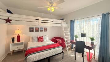 House, 3 Bedrooms, Balcony, Garden View | 3 bedrooms