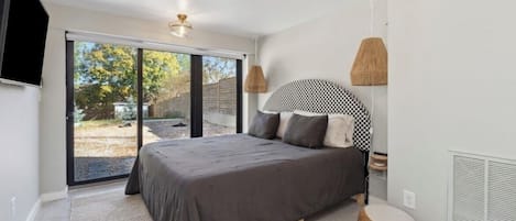 1 bedroom, iron/ironing board, Internet, bed sheets
