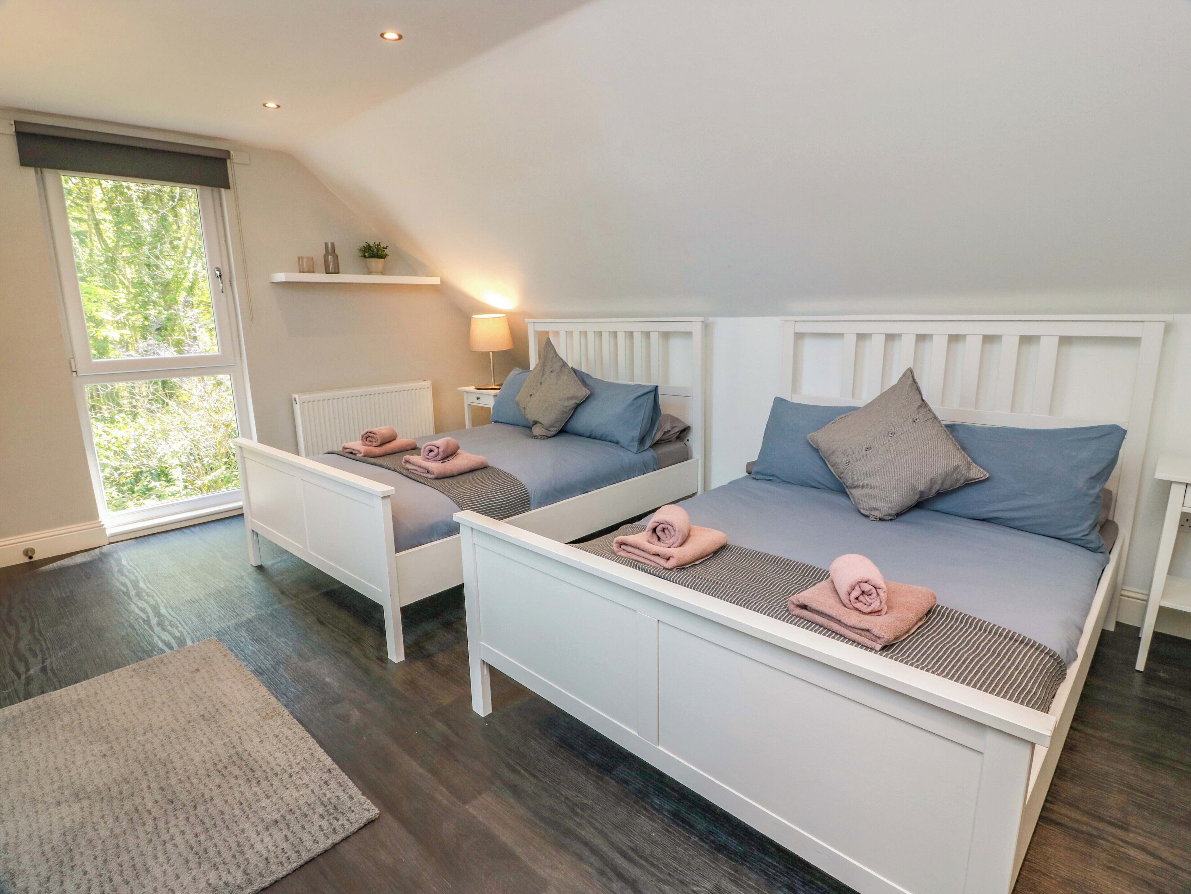 3 chambres, Wi-Fi gratuit, décoration personnalisée