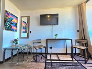 Executive-Apartment, Balkon, Bergblick | Innenbereich