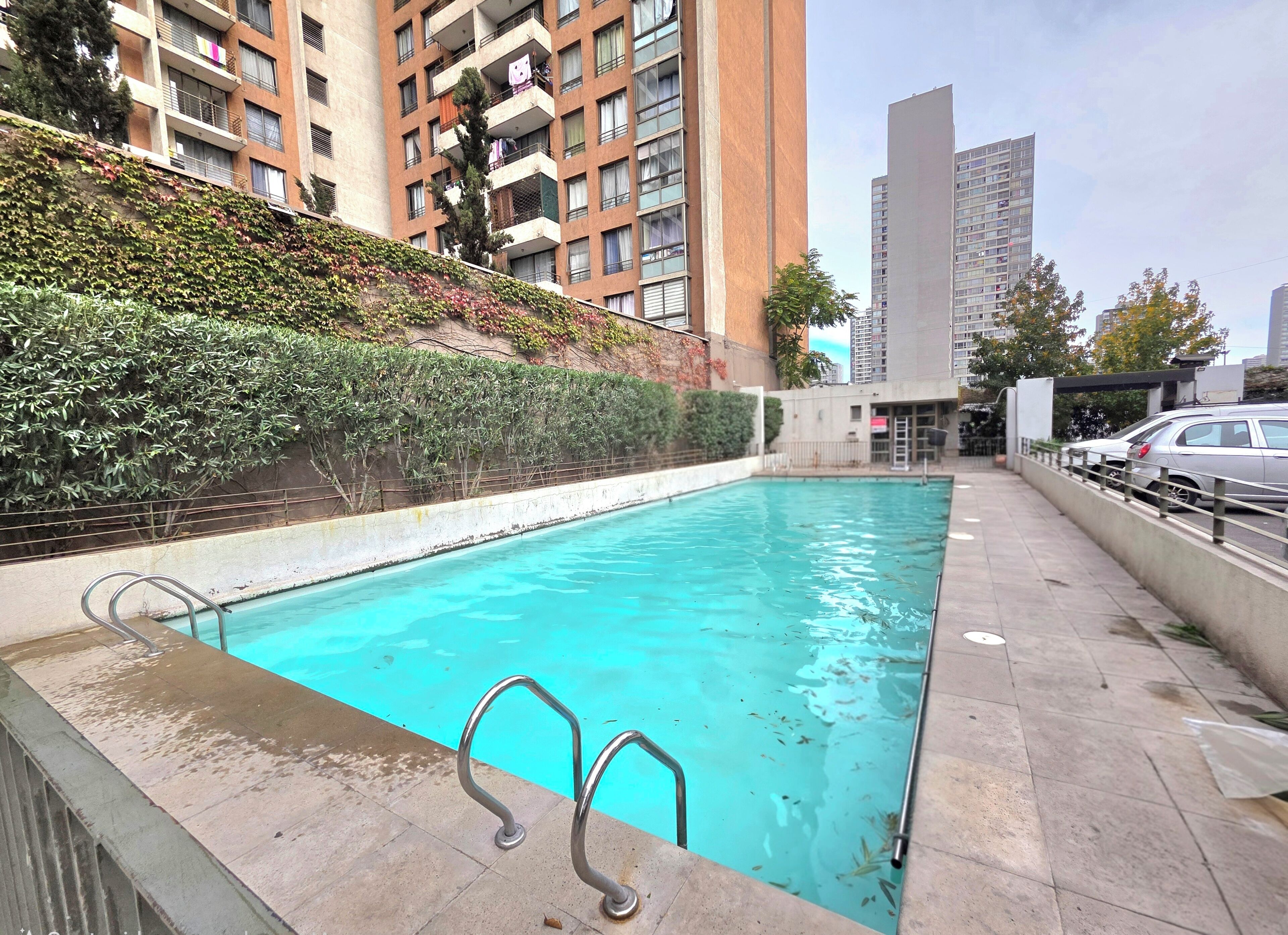 Piscina externa sazonal