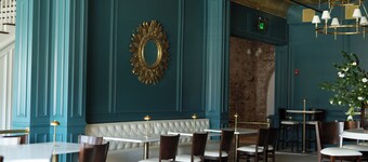 The St. Nicholas Hotel