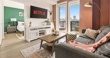 Chic & Bright, Free Parking, Hot tub + Gym