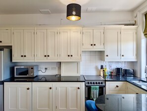Dishwasher, toaster, spices - Two bed flat near King s Cross St Pancras (London)