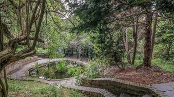 Jardines del alojamiento