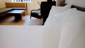 Blendingsgardiner og wi-fi (inkludert)