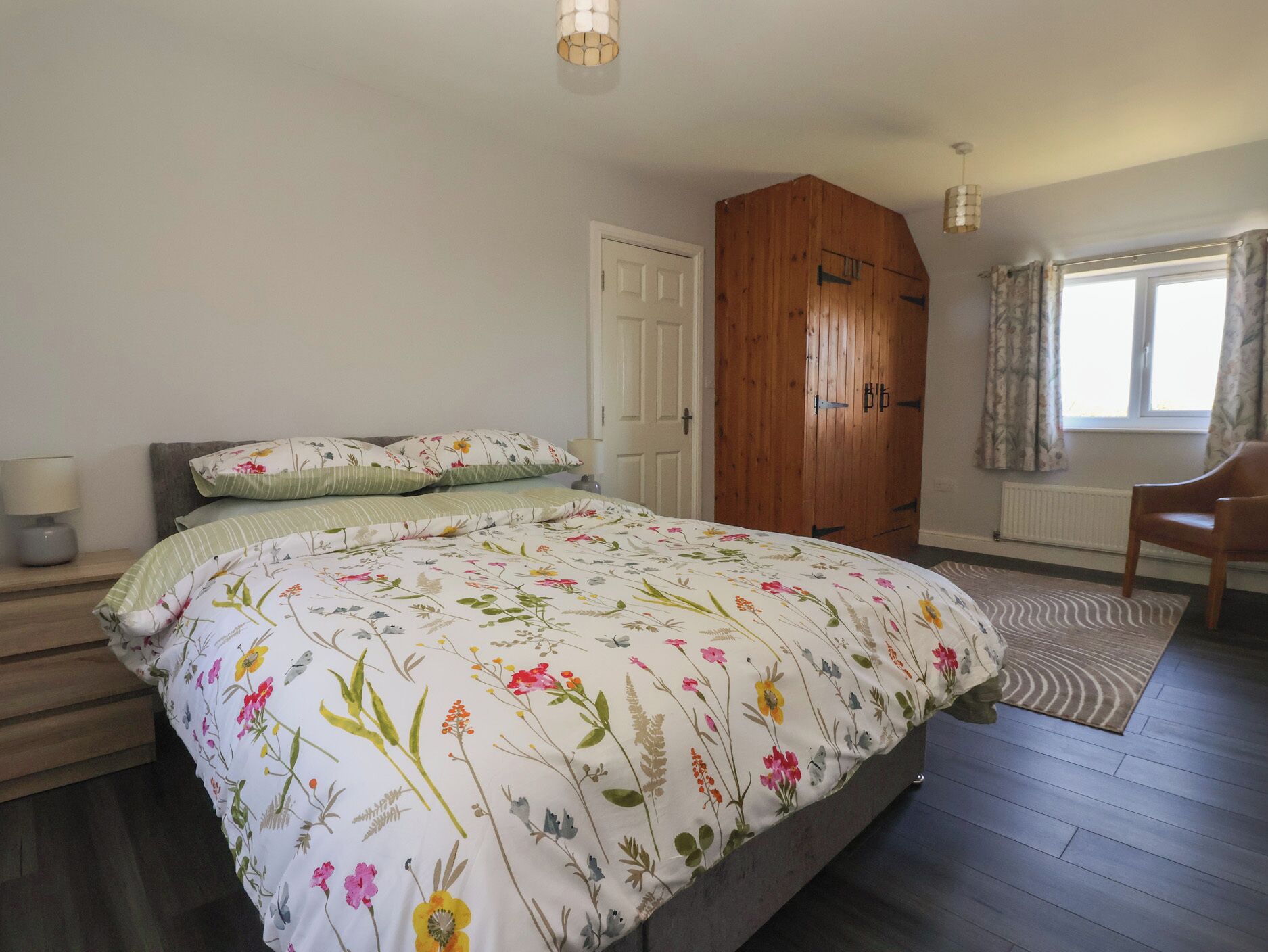 2 bedrooms, WiFi (free), individually decorated, individually furnished