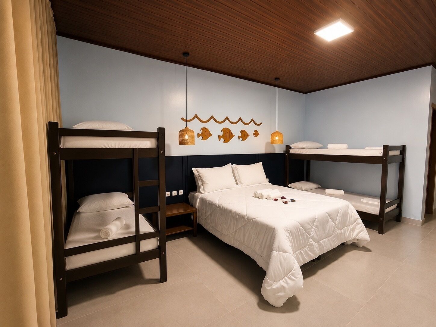 Desk, free WiFi, bed sheets