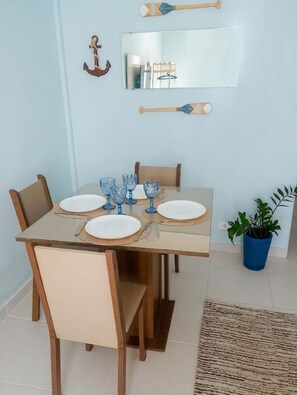 Dining - Refúgio exclusivo frente mar no Gonzaga em Santos/SP (Santos)