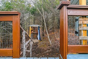 Property grounds - Delightful off-grid geodesic dome in charming Greeneville perfect for getaway (Greeneville)