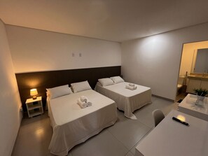Double or Twin Room | Free WiFi - Flamboyant Stay Rooms (Goiânia)