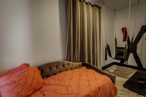 3 bedrooms, iron/ironing board, WiFi, bed sheets - Wonderful Themed 3-bedroom Suite with AC in Atlantic City with luxury Amenities (Atlantic City)