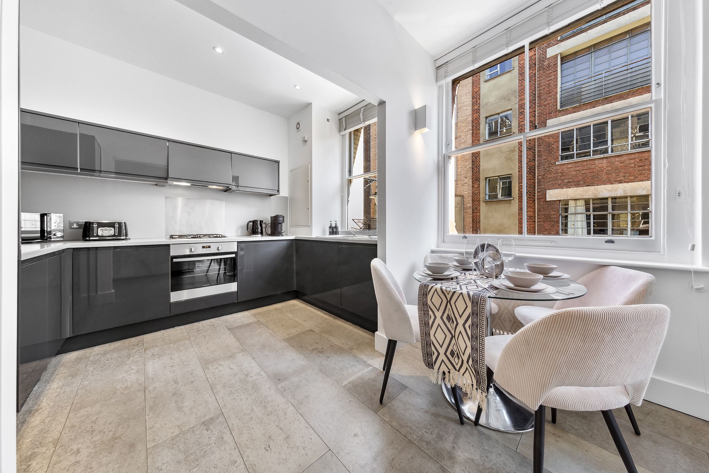 Deluxe-Apartment | Eigene Küche | Kühlschrank, Mikrowelle, Kochgeschirr/Geschirr/Besteck