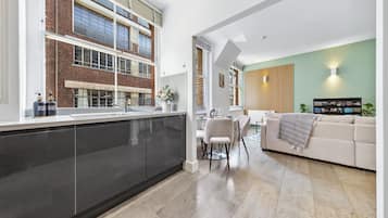 Apartemen Deluks | Interior