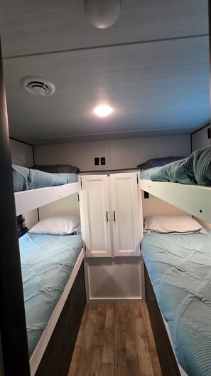 2 habitaciones, wifi y ropa de cama