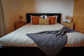 2 bedrooms, iron/ironing board, free WiFi, bed sheets - AL Pico Cabins (Monte)