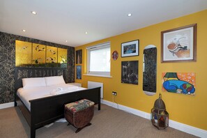 Room - Beautiful Home in South Bank - Pass the Keys (London)