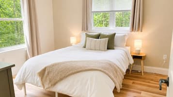 1 bedroom, internet, bed sheets