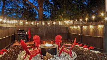 House, 2 Bedrooms, Accessible, Patio | Property grounds