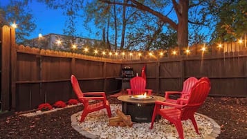 House, 2 Bedrooms, Accessible, Patio | Property grounds