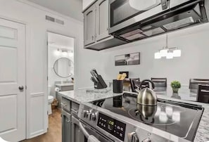 House, 2 Bedrooms, Accessible, Patio | Interior - Roll Tide Dreams for 6 (Tuscaloosa)