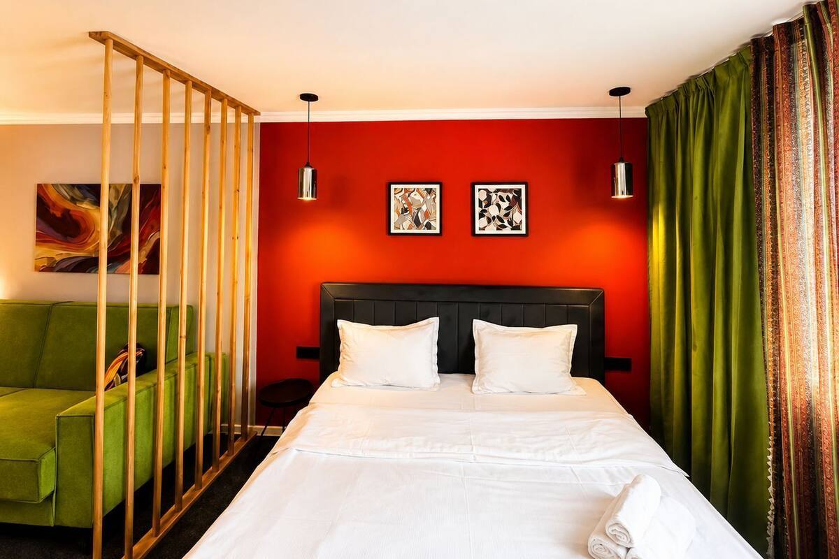 Quarto casal clássico, vista para o jardim | Wi-Fi de cortesia