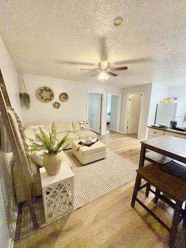 Cozy 2 bedroom apartment in Kingsport Tn