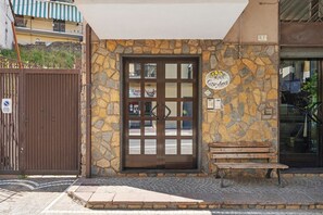 Dettaglio esterni