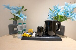 Studio Economy, quang cảnh thành phố | Cà phê và/hoặc dụng cụ pha
