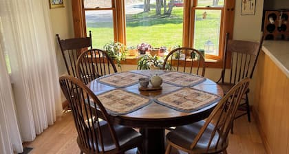 Charming house in Jersey Mills perfect for a relaxing getaway.
