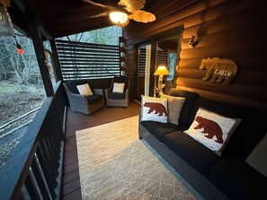 Property grounds - Riverbend Waterfront Cabin-Fishing-Hot Tub-Gated (Blue Ridge)