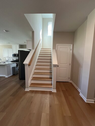 Perfect 5 Bed /4 Full bath ideal for gameday weekends at the prime location