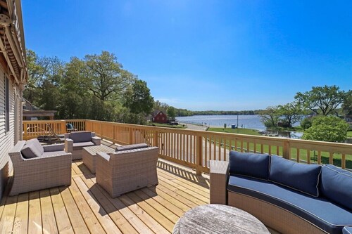 Lakeview Lagoon - Pet Friendly - 3 Decks
