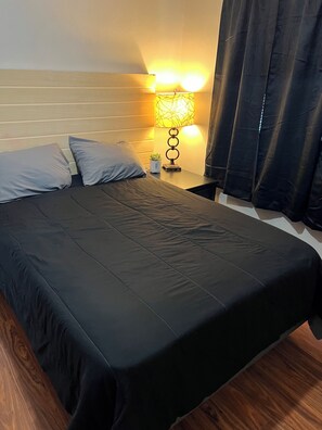 2 bedrooms, iron/ironing board, WiFi, bed sheets - 2-bedroom house with AC in charming Ballwin (Ballwin)