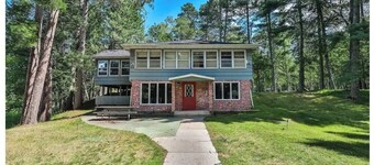 Tranquil 4-bedroom cabin with AC in charming Park Rapids