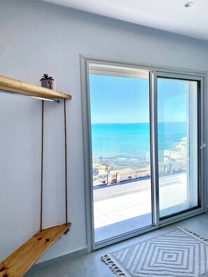 Apartment, 2 Bedrooms, Smoking, Balcony | Bahagian dalam