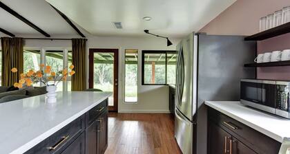 Modern South Austin Retreat w/ Game Room + Greenbelt Access