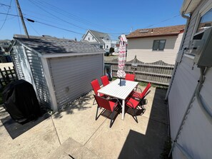 Outdoor dining - Just 7 Houses to the Beach! (Brigantine)