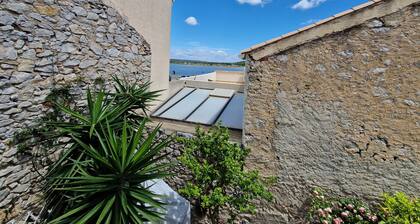 Grande maison au cœur du village de Gruissan