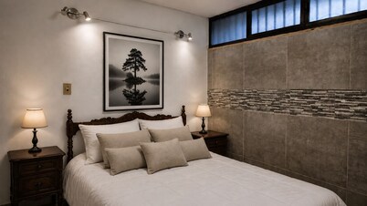 Centrally located apartment, which allows your pet.