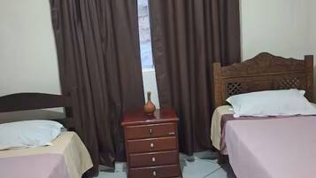 2 bedrooms, free WiFi, bed sheets
