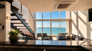 Living area - Sky Duplex Floor 34 - Oceanfront - Cartagena | Rooftop Pool (Cartagena de Indias)
