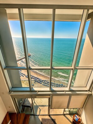 Interior - Sky Duplex Floor 34 - Oceanfront - Cartagena | Rooftop Pool (Cartagena de Indias)
