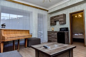 House, Balcony, Mountain View | Interior - Maestro Rest House Dilijan (Dilijan)