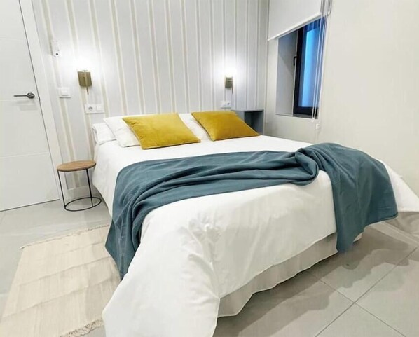 2 chambres, fer et planche Ă repasser, Wi-Fi, draps fournis