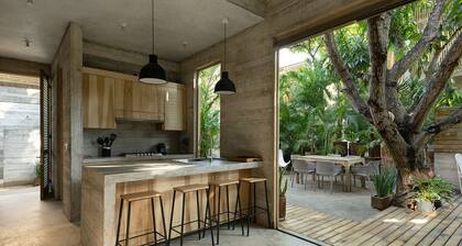 Casa Macu Saladita Surf House
