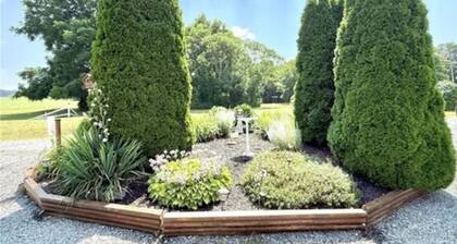 Charming 3-bedroom cottage with AC in Penn Yan